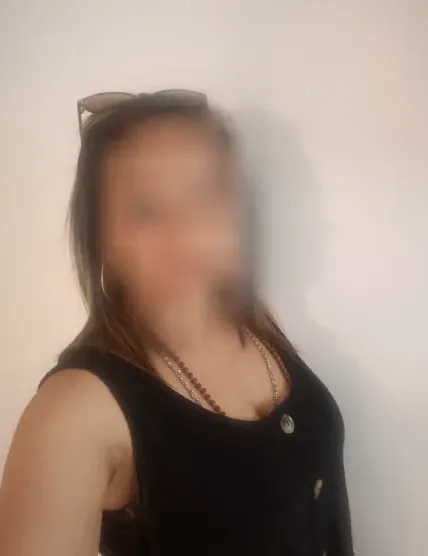Charlotte, 38