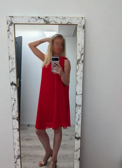 Fatma, 30