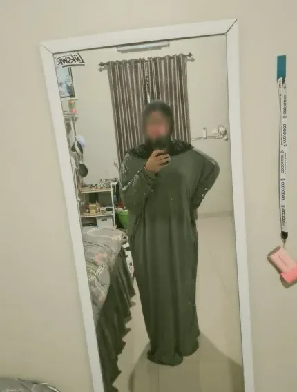 Hanna, 26