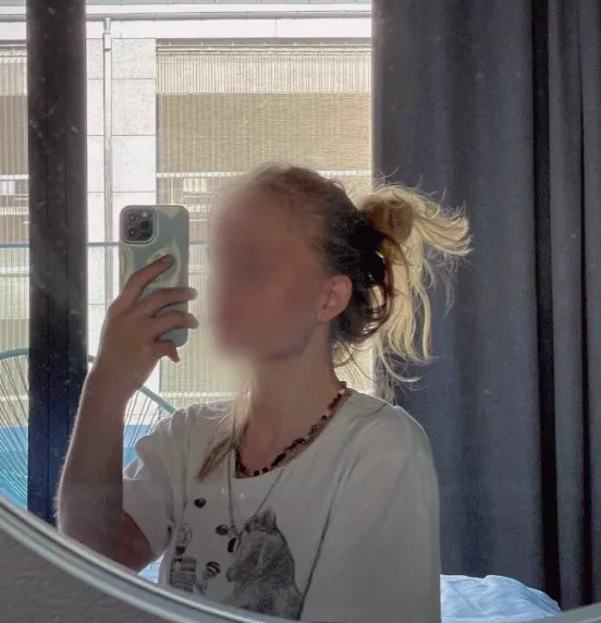 Klara, 19