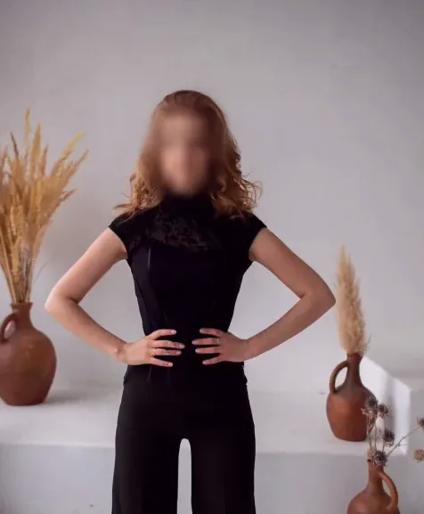 Lucia, 34