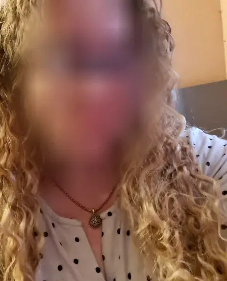 Maike, 26
