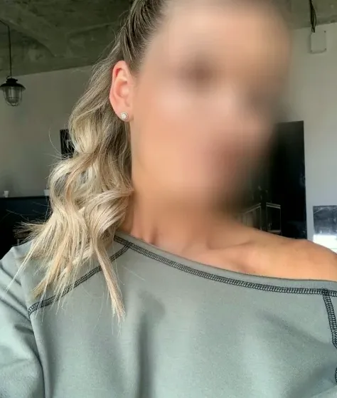 Paula, 21