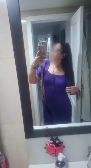 Paula, 34