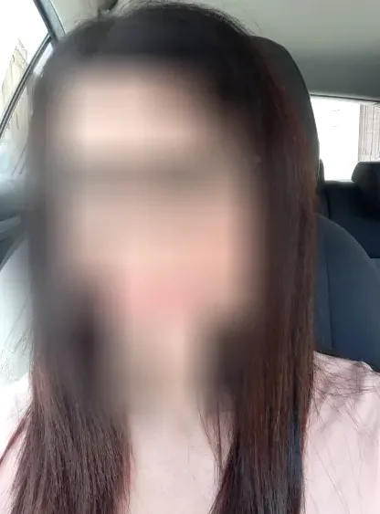 Pia, 38